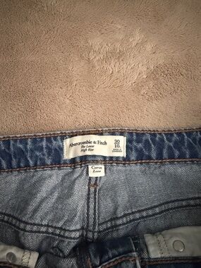 Abercrombie & Fitch Light Blue Straight Leg Women's Jeans